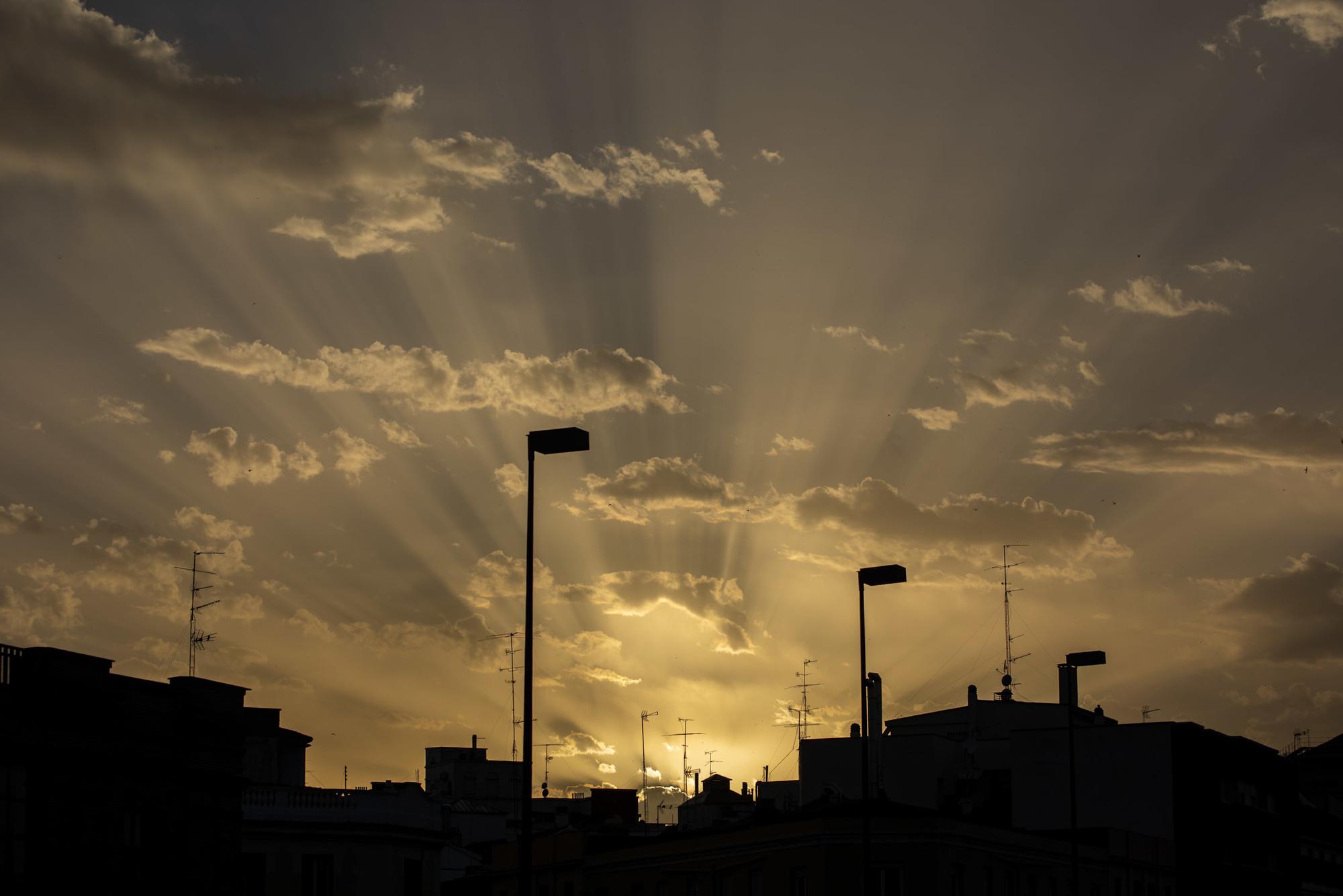 Puesta de sol Madrid Junio Calor
